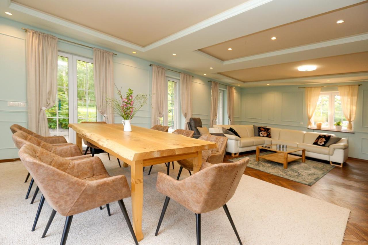 Iseroase House Deluxe Pobiedna ภายนอก รูปภาพ